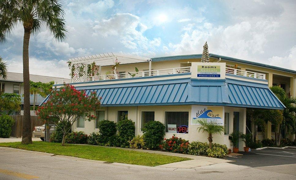 Blue Wave Motel Клиъруотър Бийч Екстериор снимка